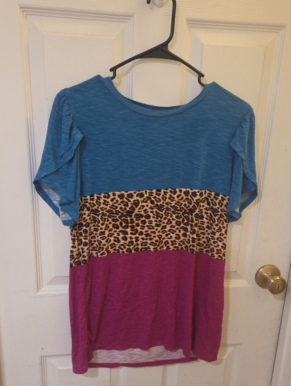 LuLaRoe Blue, Leopard, and Magenta Colorblock Top